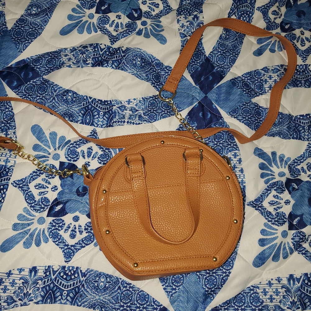 Crossbody